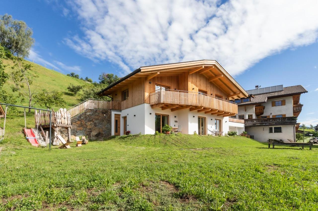Hauserhof Chalet In Villanders - Moderne Wohnungen Mit 2 Badezimmer Und 2 Schlafzimmer Exterior photo