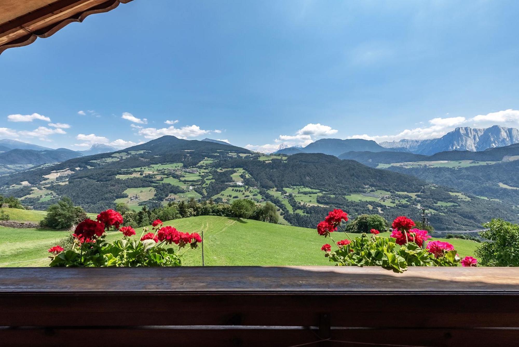 Hauserhof Chalet In Villanders - Moderne Wohnungen Mit 2 Badezimmer Und 2 Schlafzimmer Exterior photo