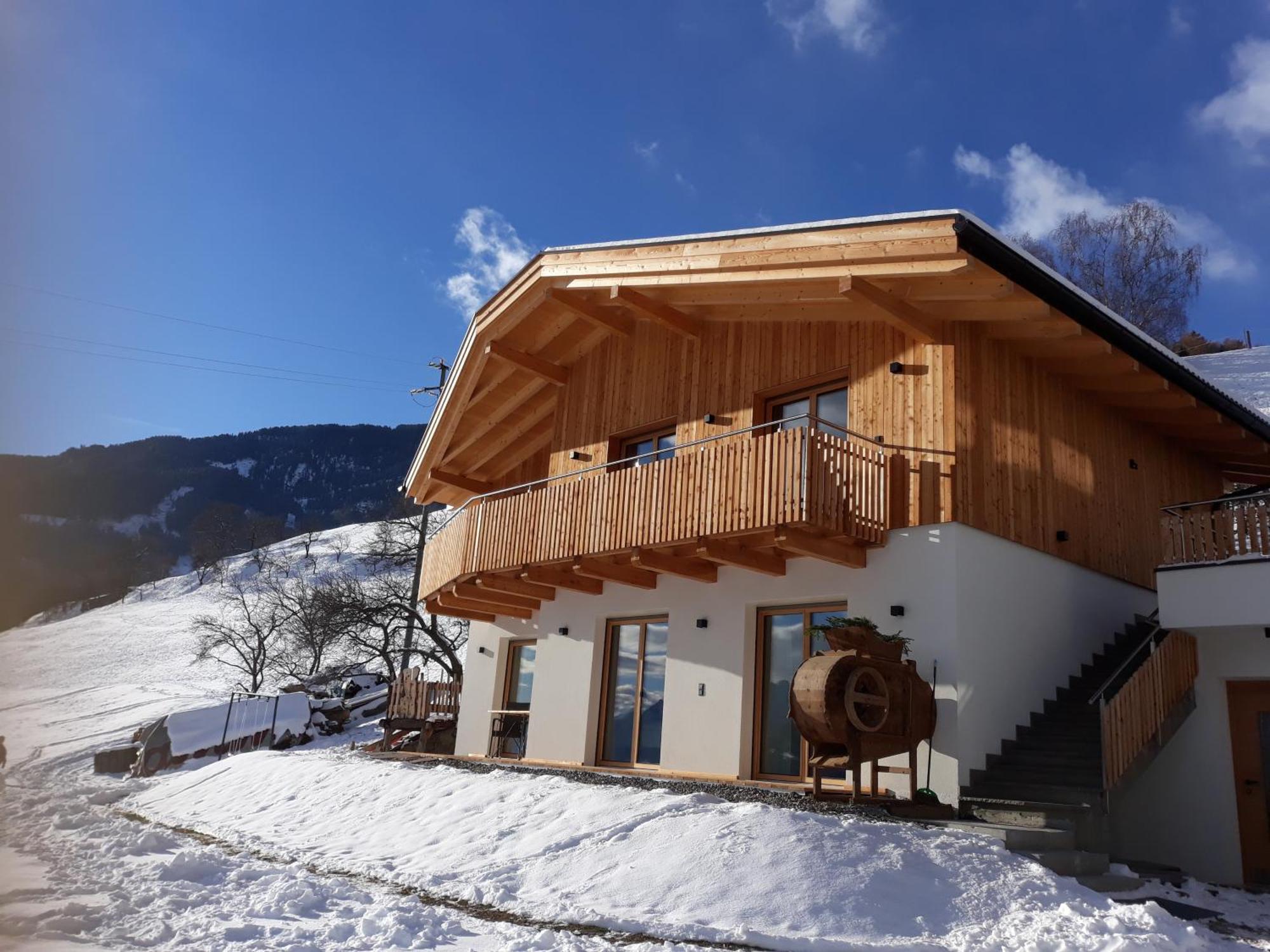 Hauserhof Chalet In Villanders - Moderne Wohnungen Mit 2 Badezimmer Und 2 Schlafzimmer Exterior photo